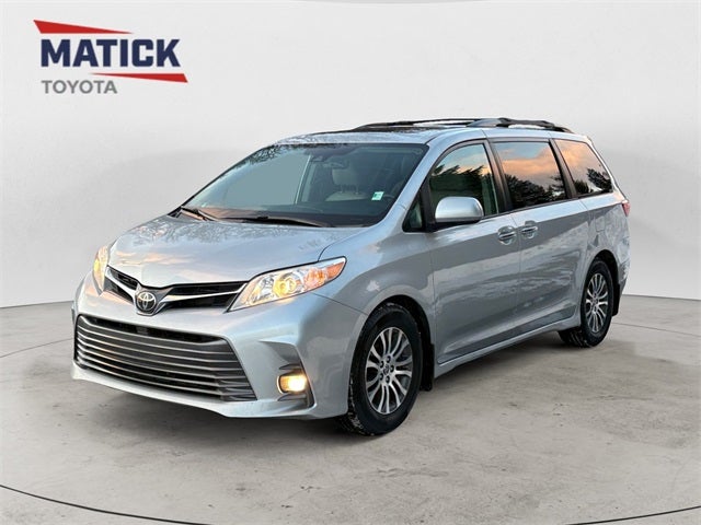 2020 Toyota Sienna Limited Premium 7 Passenger