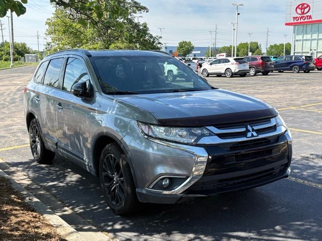 2018 Mitsubishi Outlander SE