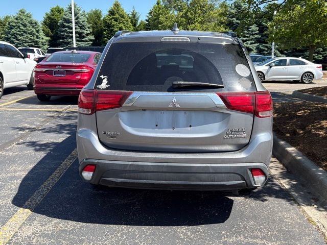 2018 Mitsubishi Outlander SE