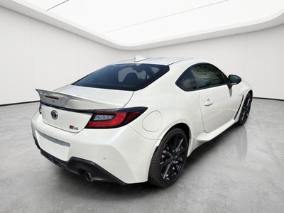 2025 Toyota GR86 Premium