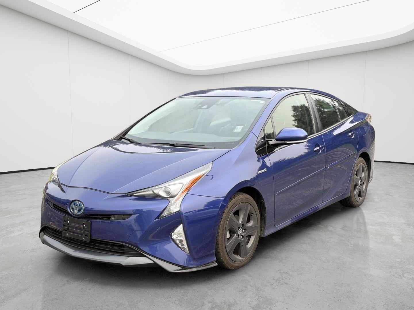 2018 Toyota Prius Three Touring