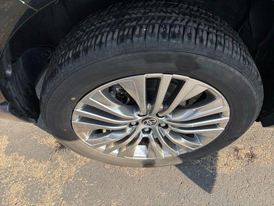 2023 Toyota Venza XLE