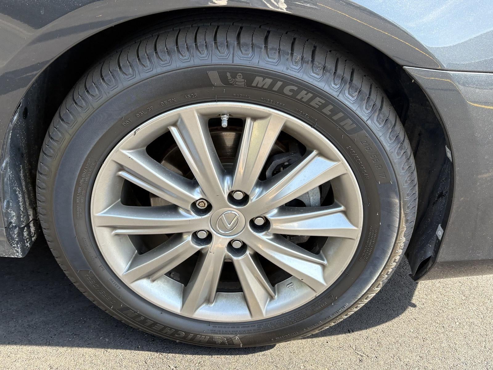 2011 Lexus ES 350 Sedan