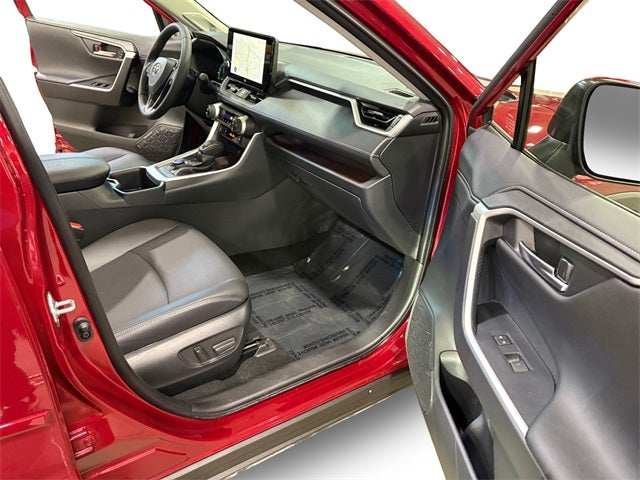 2025 Toyota RAV4 Hybrid Limited