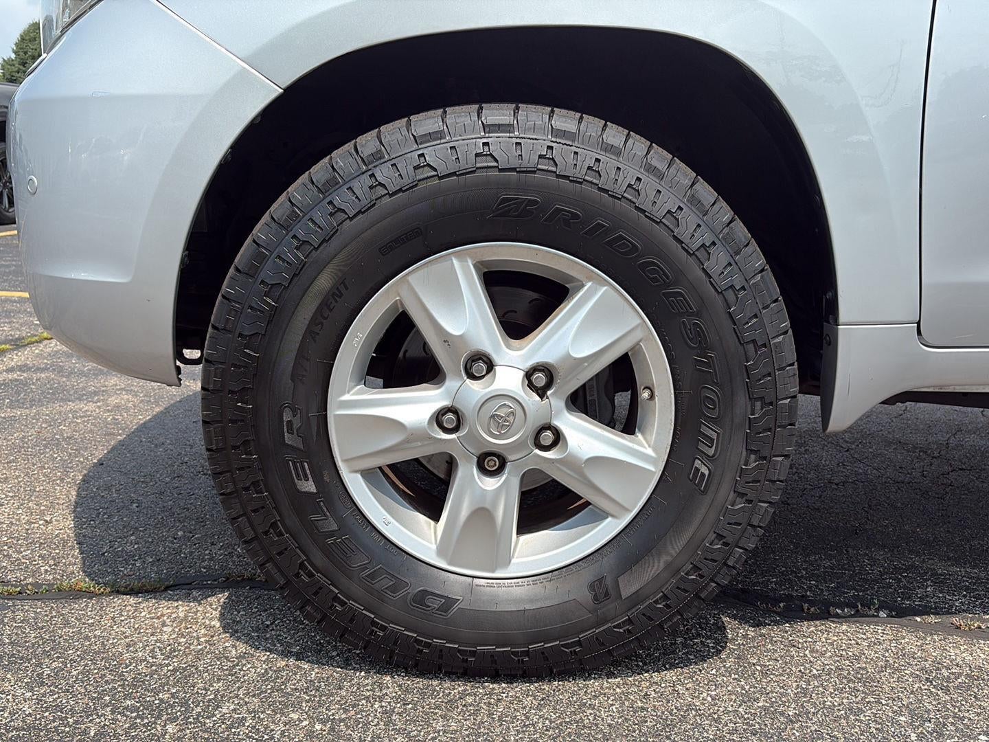 2009 Toyota Land Cruiser Base