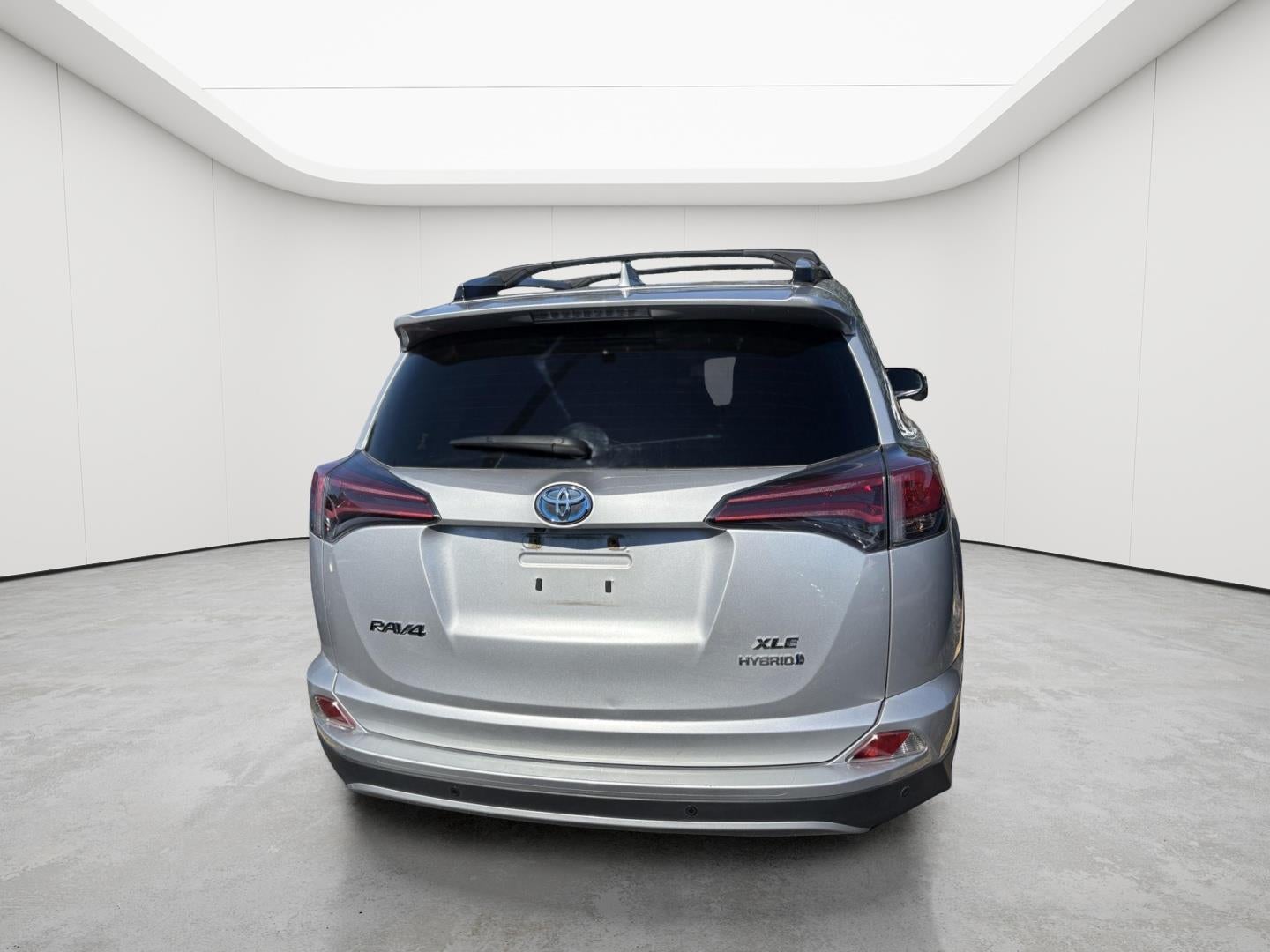 2016 Toyota RAV4 Hybrid XLE
