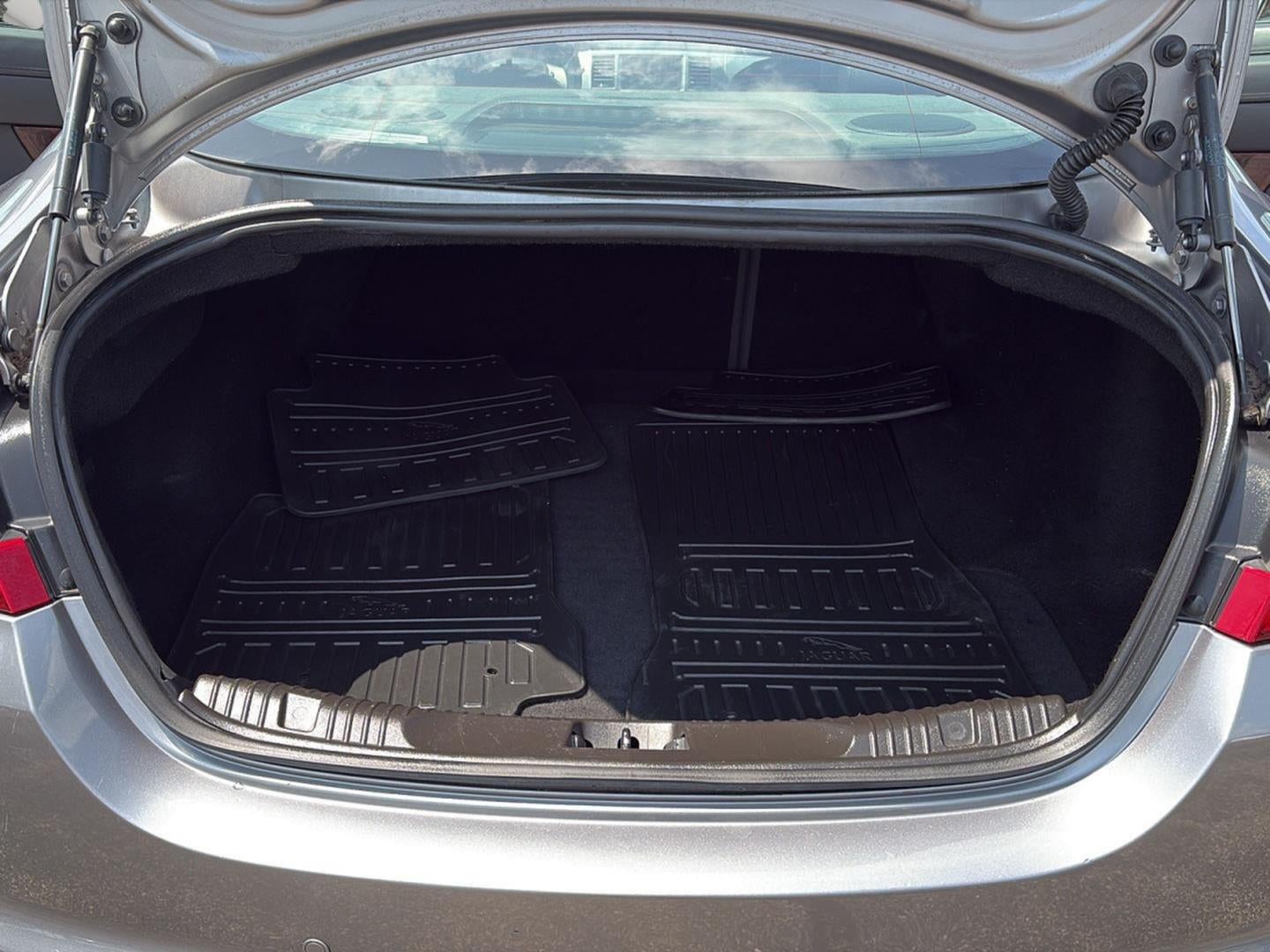 2010 Jaguar Xf Premium Luxury