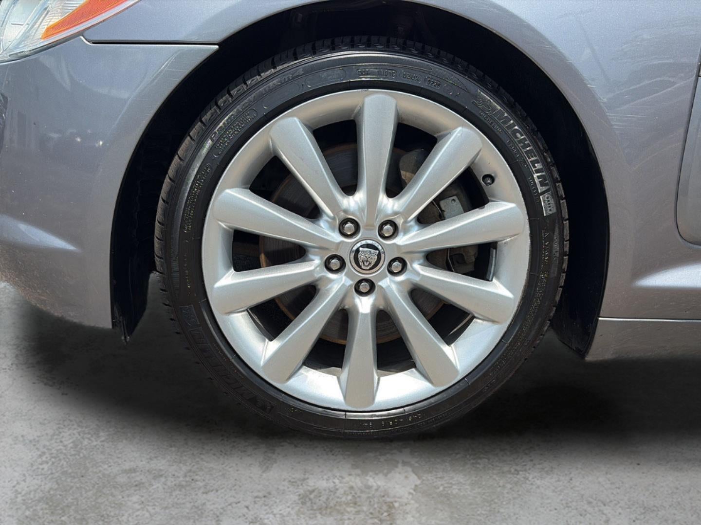 2010 Jaguar Xf Premium Luxury