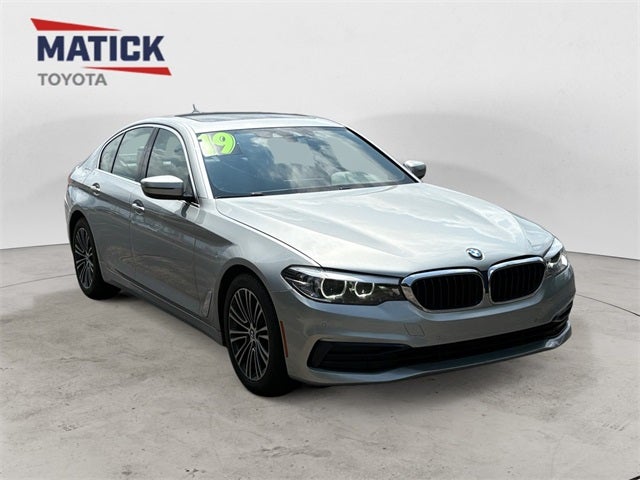 2019 BMW 5 Series 530i