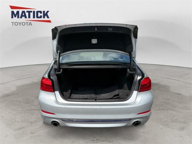 2019 BMW 5 Series 530i